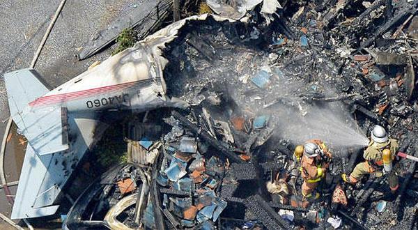 مقتل ثلاثة أشخاص بتحطم طائرة صغيرة في طوكيو