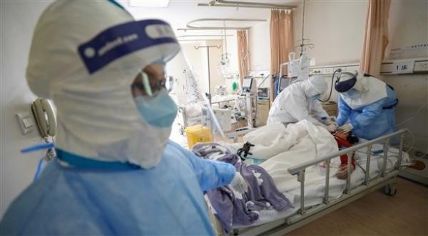 التفشي القاتل لكورونا يدفع  الكثير من الدول إلى تشديد إجراءاتها الصحية