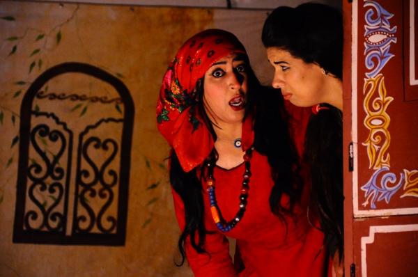 "الشعيبية" تعرض جديدها "أنا وبناتي" بمسرح محمد الخامس وسط جدل كبير حول مضمونه "الساخن"