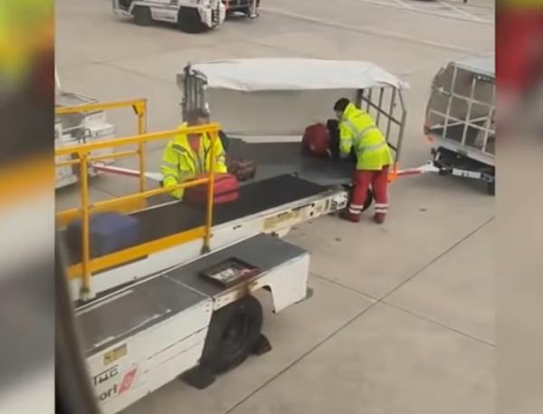 فيديو بتسبب في غضب المسافرين...هكذا ترمى الحقائب في المطارات