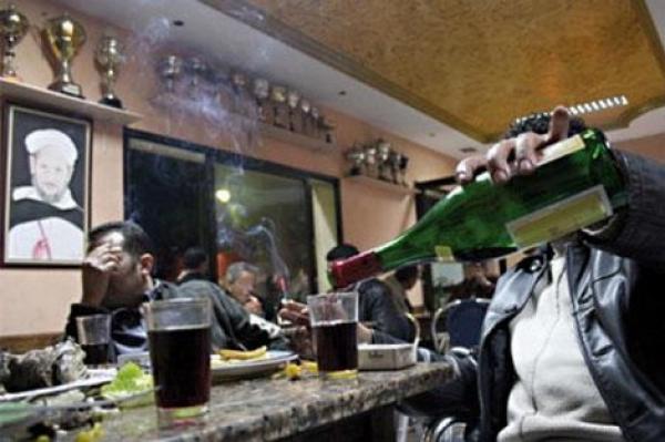 قتل مواطنين ودهسهم تحت تأثير الخمر بسلا...ألا تجب مساءلة من يشرعن بيع الخمور بالمغرب؟