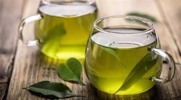 اكتشاف الطريقة التي يحمي بها الشاي الأخضر من الزهايمر