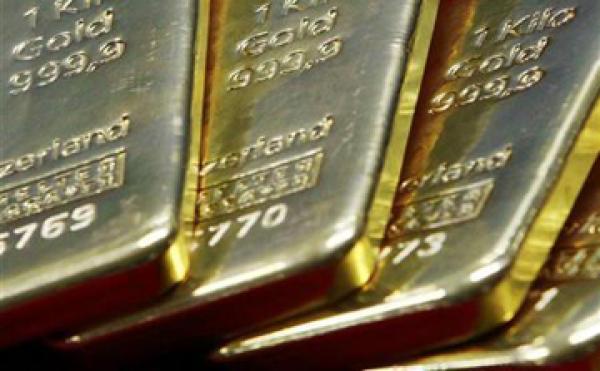 تراجع أسعار الذهب بفعل تحرك الصين لإلغاء رسوم جمركية
