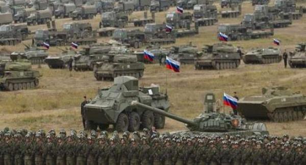 حرب عالمية ثالثة على الأبواب...روسيا تواصل حشد قواتها على غربا وأمريكا تشرع في تسليح أوكرانيا