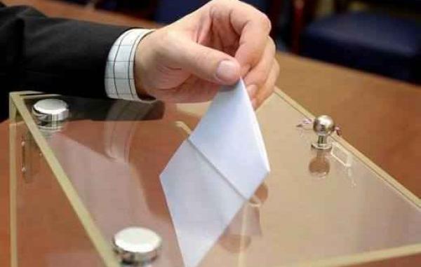 وزارة الداخلية : أزيد من 5 ترشيحات لكل مقعد في انتخابات أعضاء الغرف المهنية
