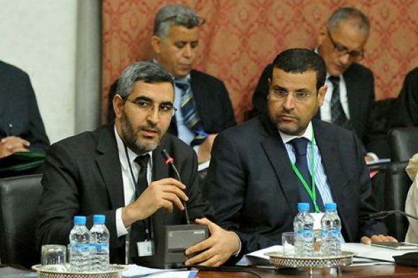 مجلس الدار البيضاء يحسم في تدبير قطاعات "النقل والنظافة والإشهار"