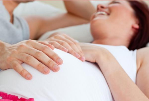 هل المعاشرة الزوجية تؤثر بالفعل على المرأة الحامل؟