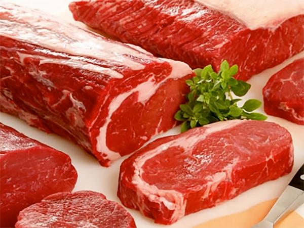دراسة تحذر من زيادة استهلاك كبار السن للحوم الحمراء