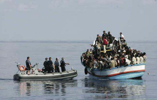 إسبانيا: توقيف 45 مهاجرا مغاربيا سريا كانوا على متن قاربين قبالة ساحل ألميرية