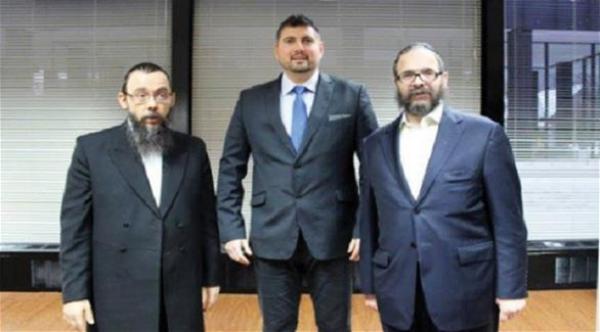 سياسي مجري معاد للسامية يكتشف أنه يهودي بعد 30 عاماً