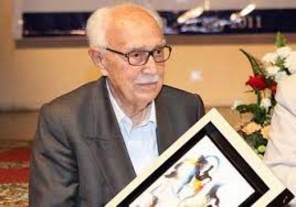 عاجل : رحيل أيقونة حزب الاستقلال "عبد الكريم غلاب" عن عمر يناهز 98 سنة