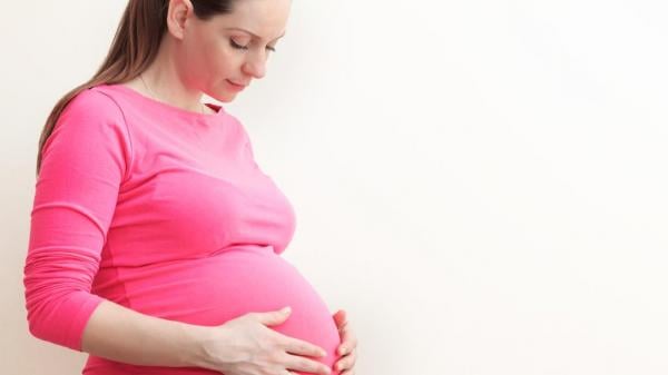 نصائح هامة للمرأة الحامل بعد سن الثلاثين