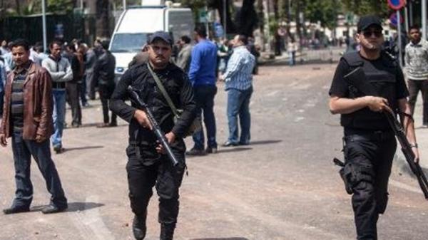 مصر: تنظيم "الدولة الإسلامية" يتبنى قتل عقيد شرطة ومجند في هجوم بالجيزة
