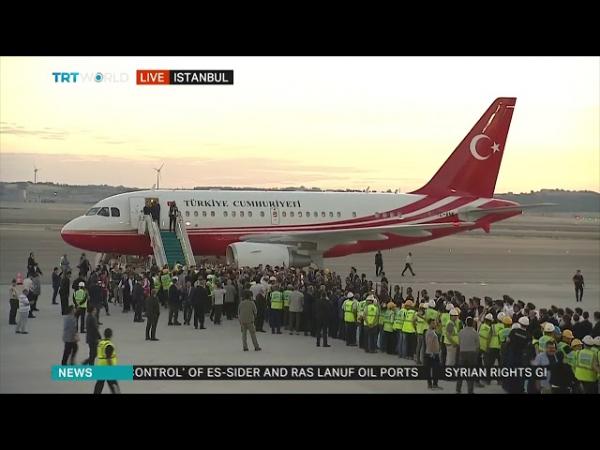 بالفيديو :  طائرة أردوغان تحط على مدرج أكبر مطار في العالم تشيده تركيا