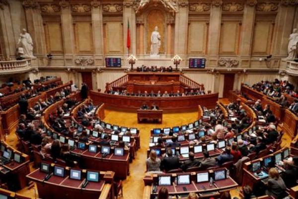 نواب برتغاليون يسائلون حكومتهم بخصوص ابتزاز الجزائر