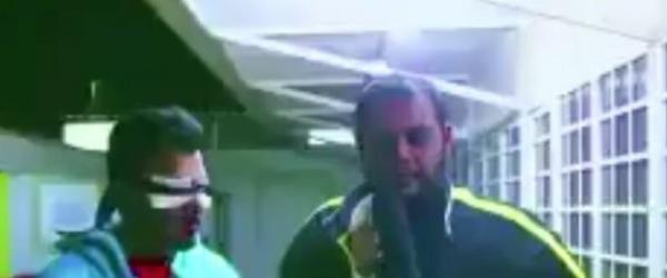 مذيع كويتي يقوم باحراق ضيفه بأحد البرامج ومطالب بمحاكمته (فيديو)