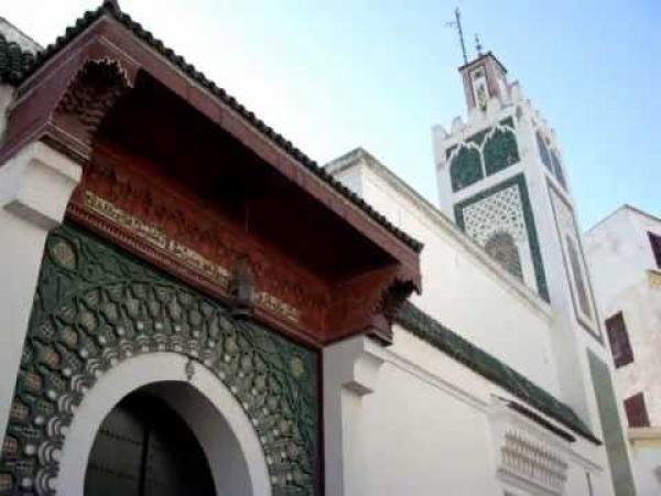 السلطات تضطر لإغلاق مسجد بمراكش بسبب غزو "البق"