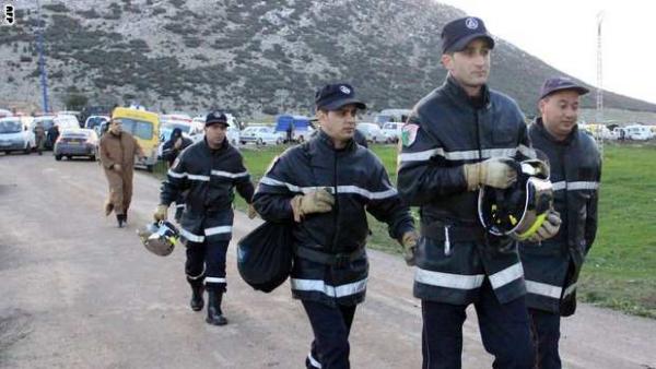 مصرع 13 شخصًا في حادث مأساوي بالجزائر
