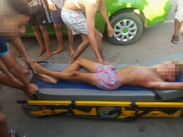 سيارة أجرة تدهس طفل لا يتجاوز عمره 13 سنة بكورنيش وادلاو (صور)