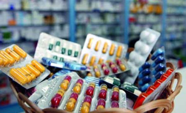 مرضى "الإيدز" يحصلون على أدوية منتهية الصلاحية من وزارة الصحة