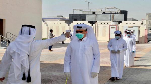 قطر تعيد إلزامية ارتداء الكمامات في الأماكن العامة المغلقة