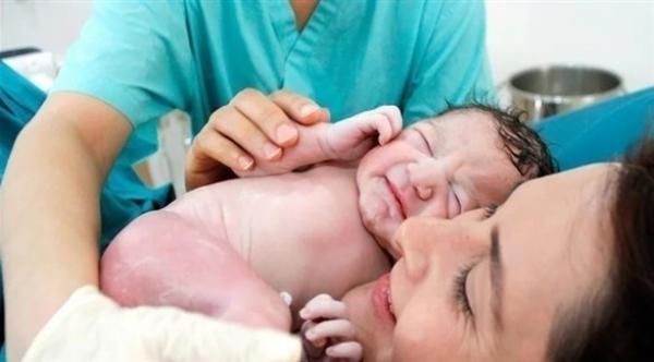 78 مليون طفل معرضون للموت بسبب تأخير الرضاعة بعد الولادة