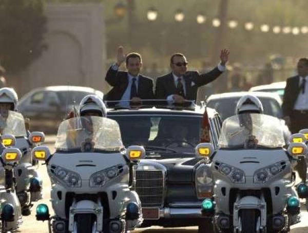 الرئيس الفرنسي ساركوزي يحل بمدينة طنجة