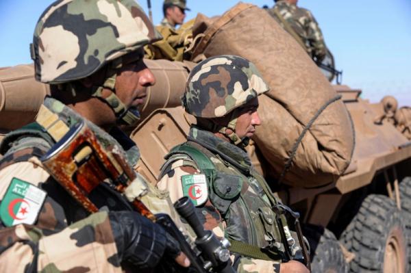 الجزائر تدعي مقتل أحد جنودها بالقرب من الحدود المغربية وتصف الحادث بـ"المدبر والإرهابي"