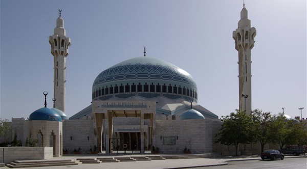 الأردن يمنع الصلاة بالمساجد في رمضان