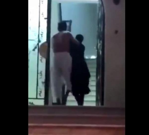 فيديو يهز مواقع التواصل.. إلقاء القبض على رجل  لحظة اعتدائه على امرأة بمكة !