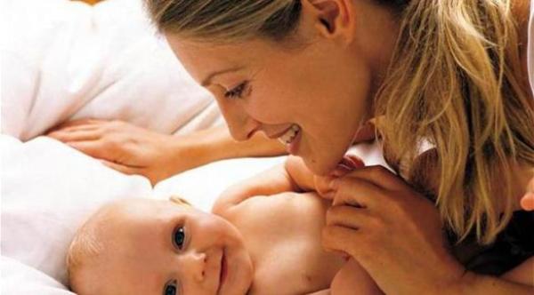  ينبغي اكتشاف الاضطرابات السمعية لدى الرضع مبكراً وعلاجها في الوقت المناسب 