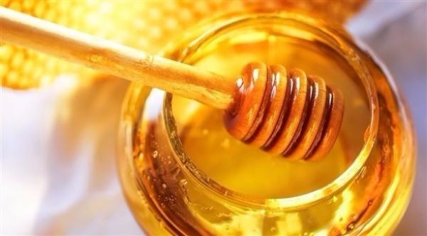 عسل النحل.. علاج للجلد والأغشية المخاطية
