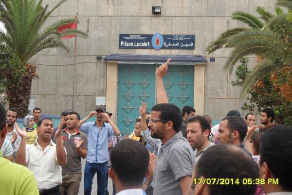 زيارة نواب حزب الاستقلال للمعطلين في سجن الزاكي