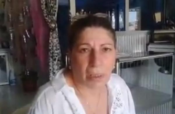 يهودية مغربية  تفجر قنبلة و تتحدث عن دفعها لمغادرة المغرب من طرف جهات وتستنجد بالملك "فيديو"