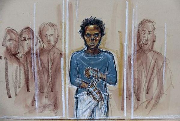 إرهابي "الساطور" يمثل بالأغلال أمام محكمة في لندن