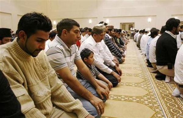 كندا تبحث أسباب اعتناق مواطنيها الإسلام