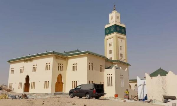 المسجد الكبير في الكركرات بالصحراء المغربية يفتح أبوابه أمام المصلين(صور)