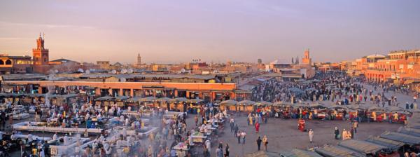 مراكش : اعتقال 5 سياح أجانب بسبب خريطة للمغرب مبتورة الصحراء