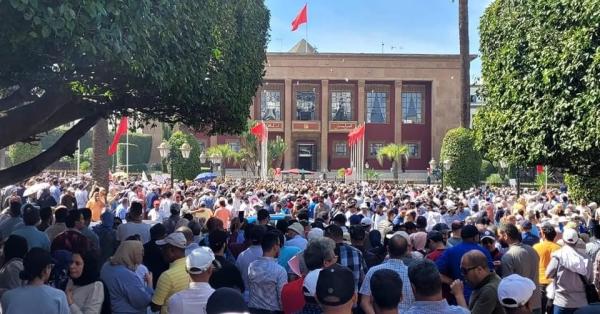 هل ستتمكن الحكومة المغربية من إنهاء احتجاجات رجال ونساء التعليم؟