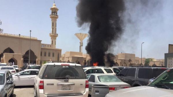 أربعة قتلى في انفجار سيارة امام مسجد شيعي في السعودية 