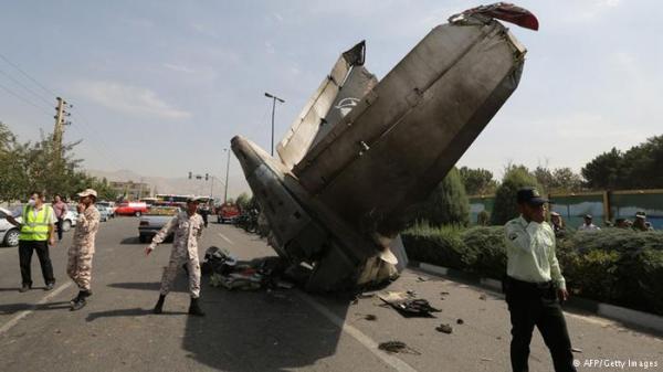 تحطم طائرة إيرانية ومقتل جميع رُكابها