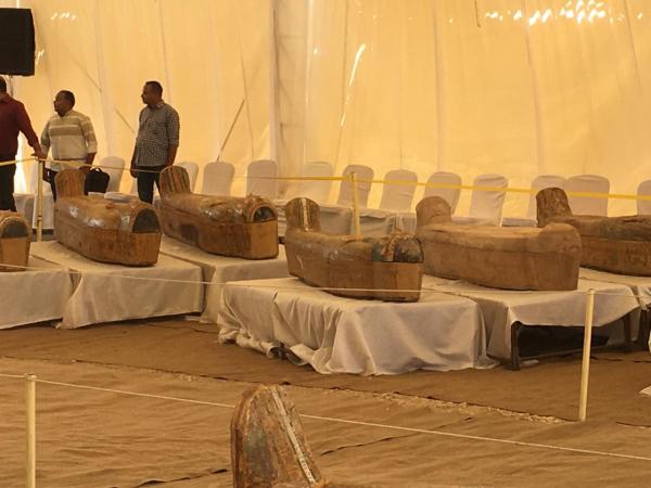 كشف أثري كبير بمصر يضم 30 تابوتا خشبيا يزيد عمرها عن 3000 سنة