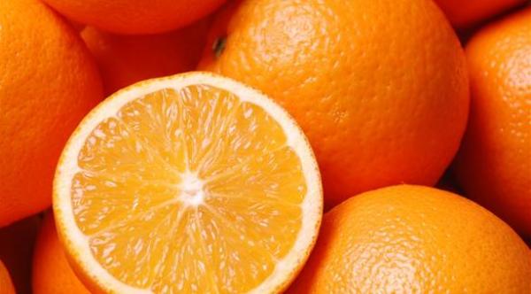 هل يساعد البرتقال والليمون على إنقاص الوزن؟