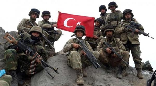 مقتل خمسة جنود أتراك في هجوم لتنظيم "داعش" في مدينة الباب بشمال سورية