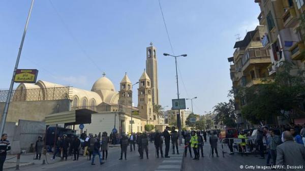 القاهرة: عشرات القتلى والجرحى في انفجار بكاتدرائية للأقباط