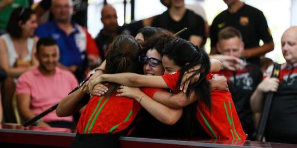 المنتخب المغربي النسوي يكبد نظيره الفرنسي هزيمة تاريخية في بطولة العالم للبلياردو