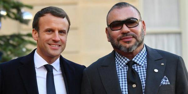 العاهل المغربي الملك محمد السادس والرئيس الفرنسي ايمانويل ماكرون