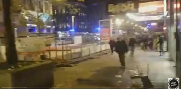 بالفيديو: الشرطة البلجيكية تمنع الجمهور المغربي من الاحتفال وتستعمل القنابل المسيلة للدموع وهذه ردة فعل الجماهير