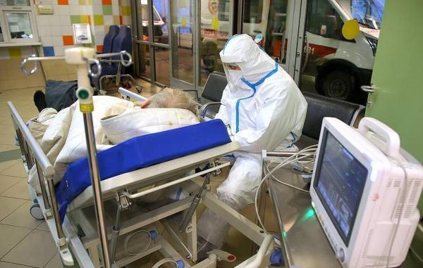 روسيا.. تسجيل عدد قياسي من الإصابات والوفيات اليومية بفيروس كورونا