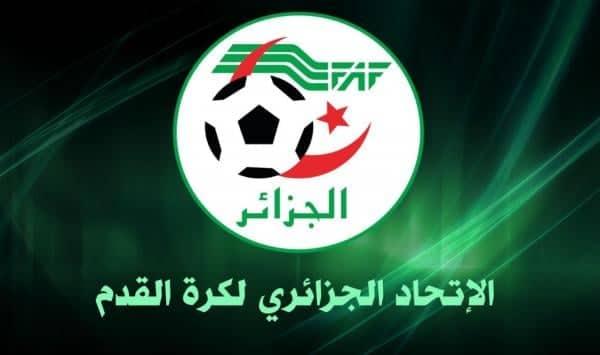بالصورة: نقابة اللاعبين المحترفين تحذر من التعاقد مع الأندية الجزائرية
